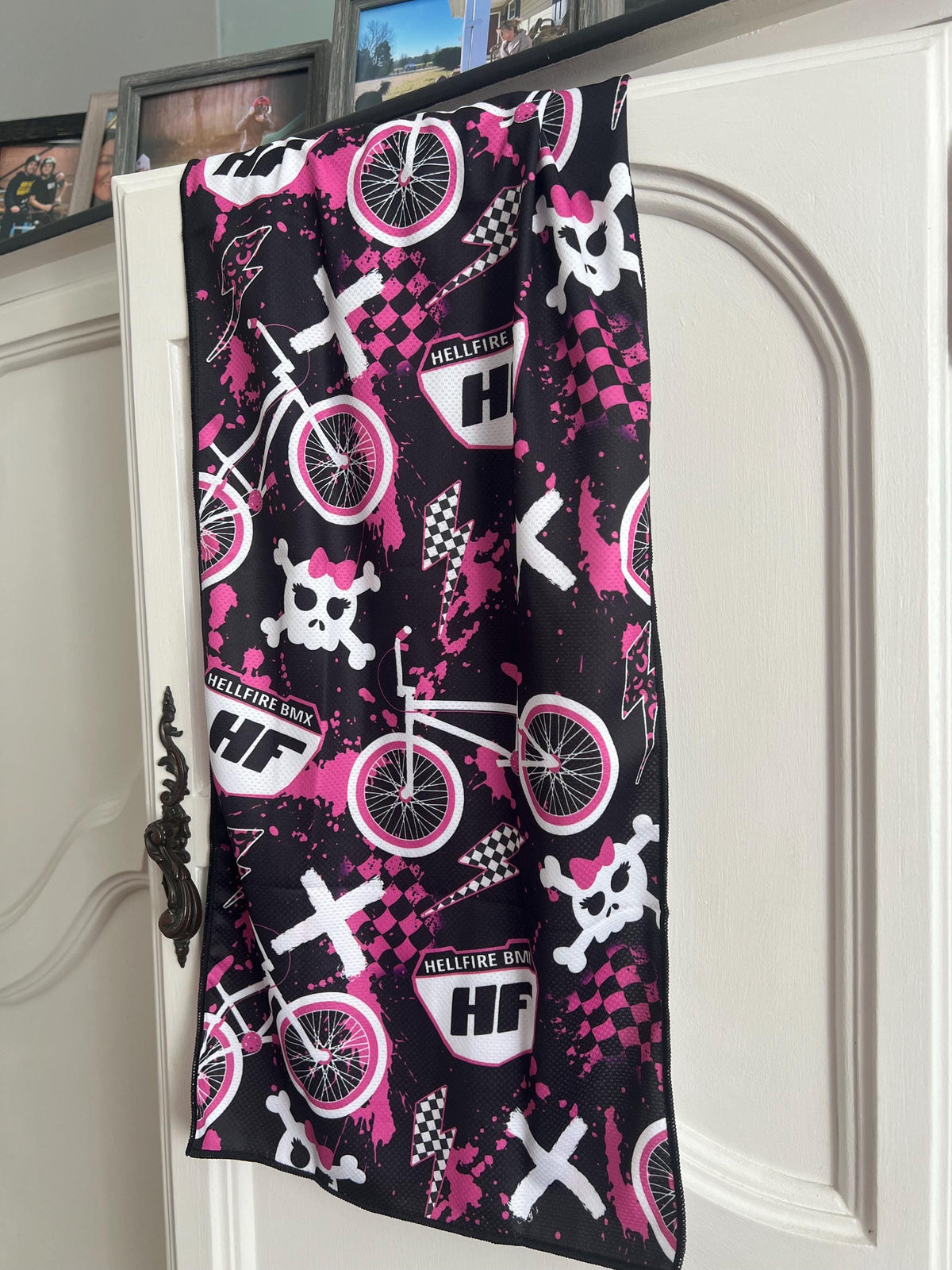 Hellfire BMX Cooling towels limited edition
