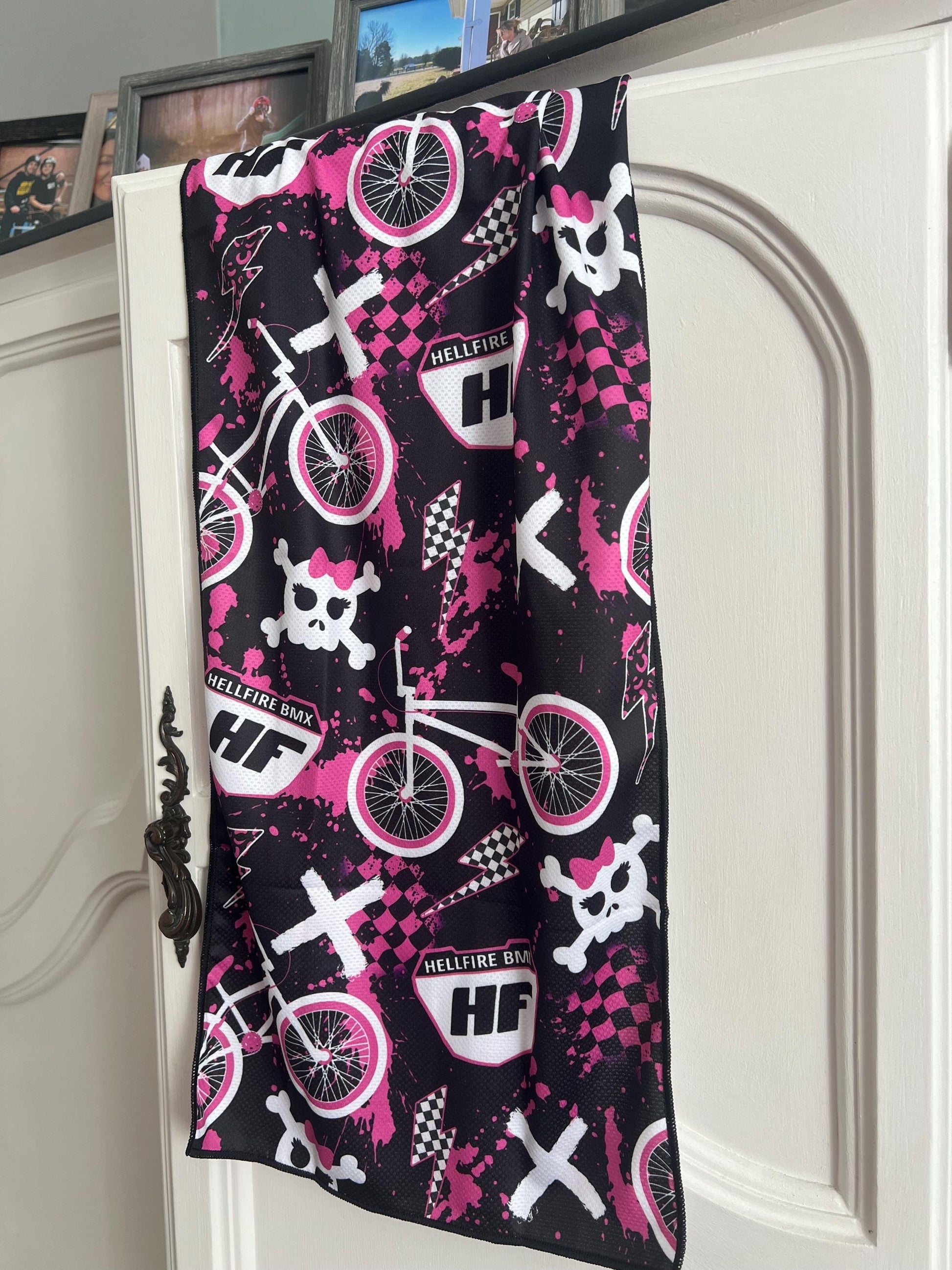 Hellfire BMX Cooling towels limited edition
