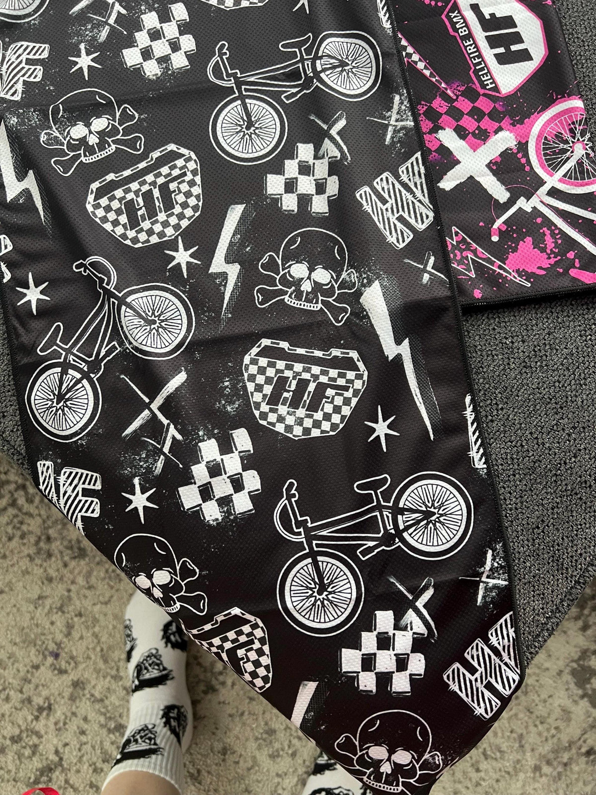 Hellfire BMX Cooling towels limited edition